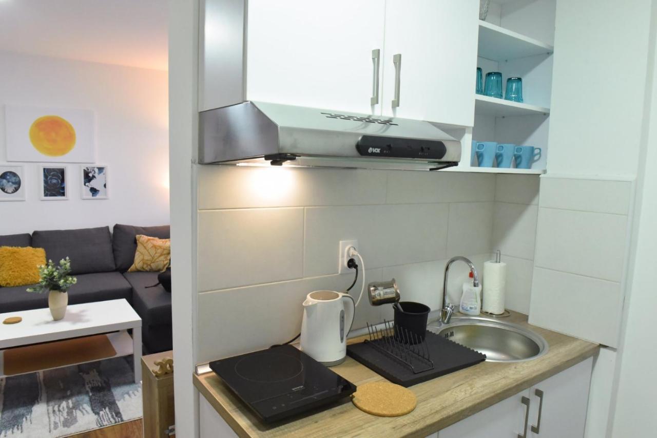 Central Apartment Чуприя Екстер'єр фото